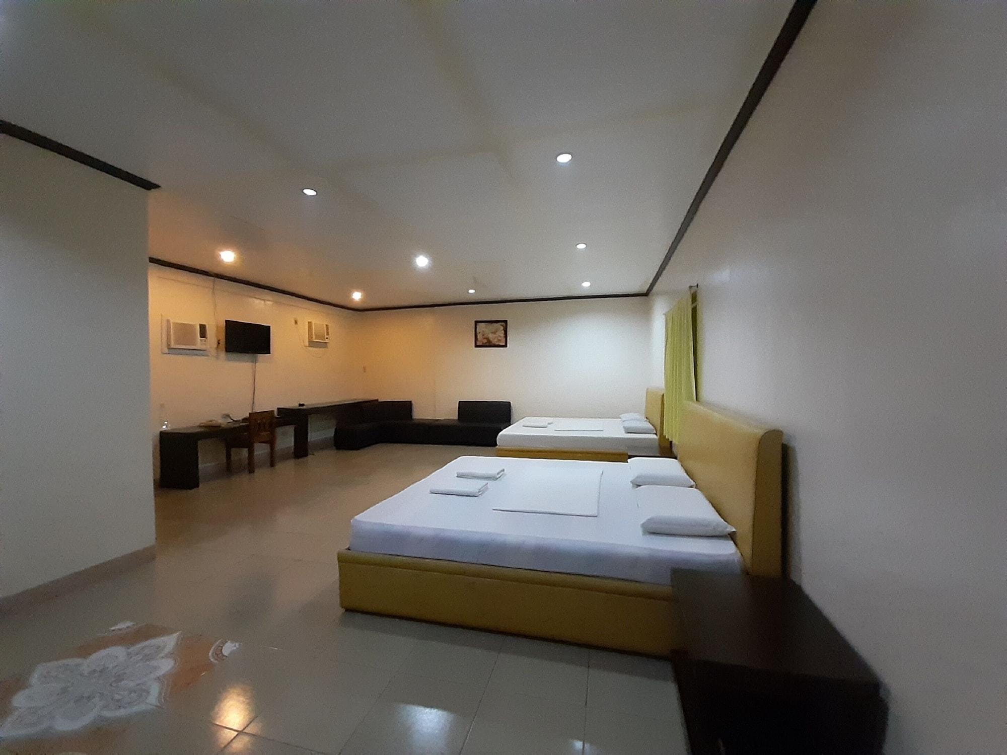 Hillside Resort Puerto Princesa Exterior photo